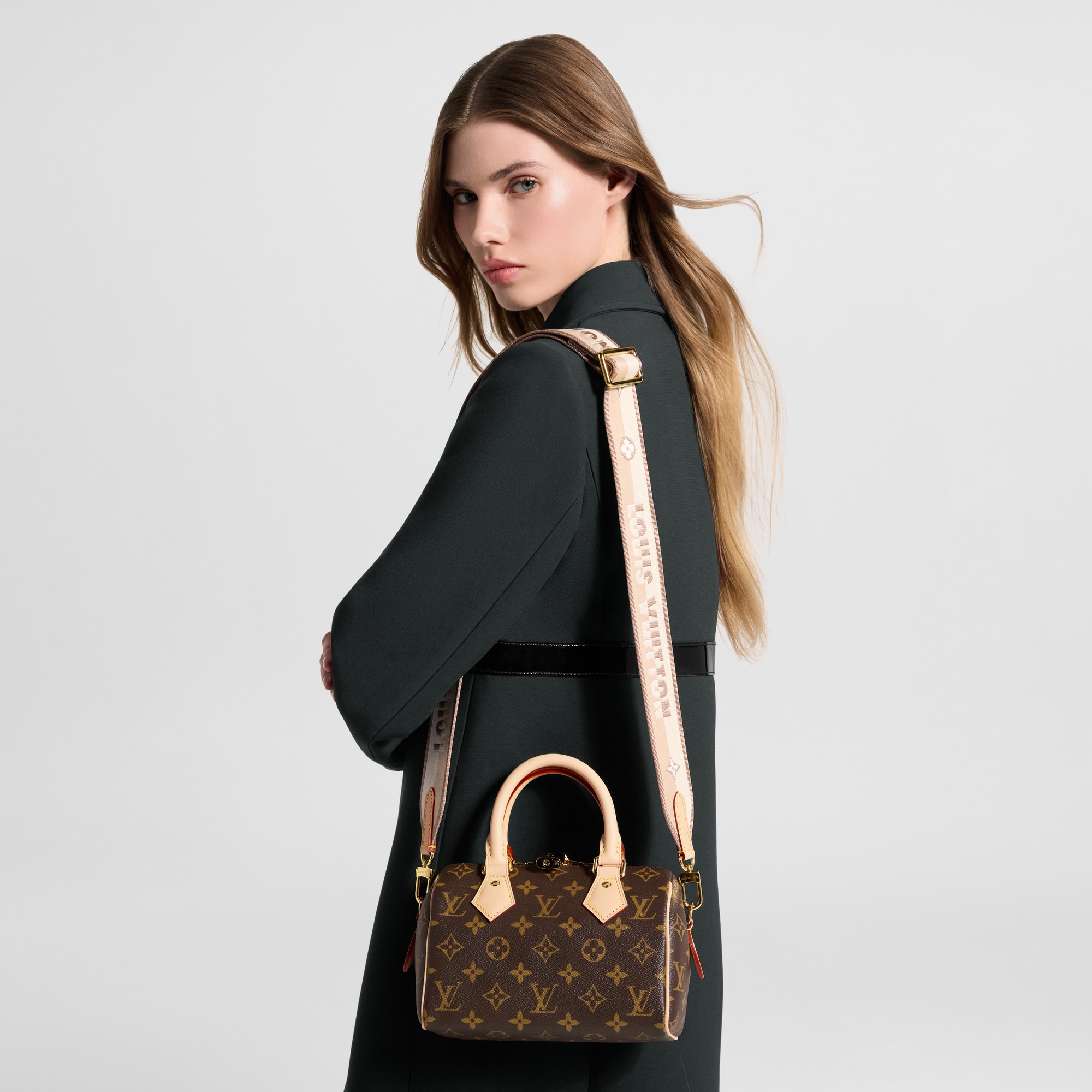 Speedy Bandoulière 20 Monogram - Women - Handbags | LOUIS VUITTON ®